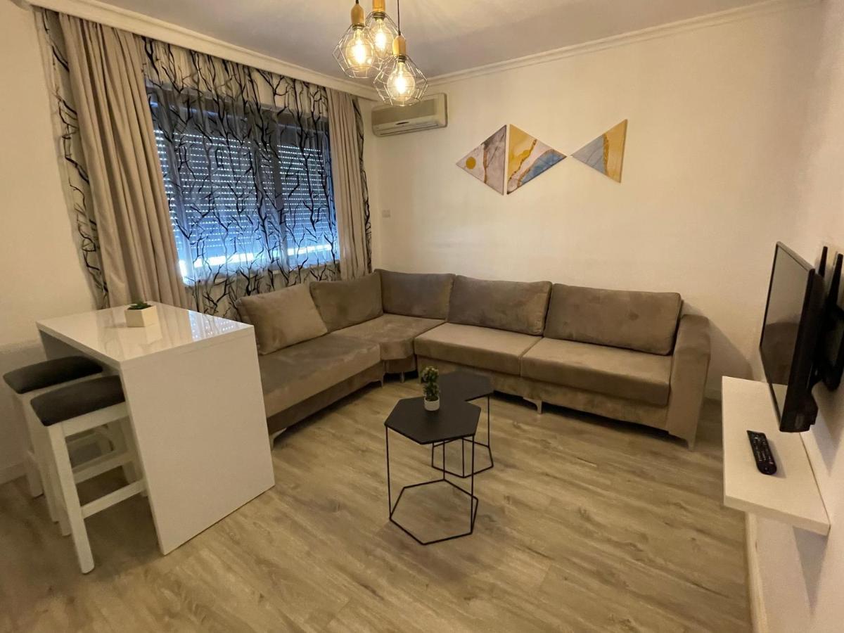Centre View Apartment Тирана Екстериор снимка