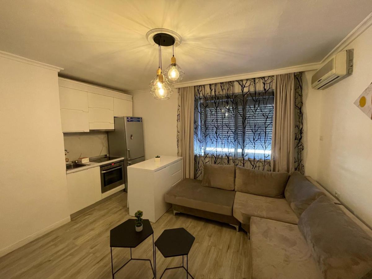 Centre View Apartment Тирана Екстериор снимка